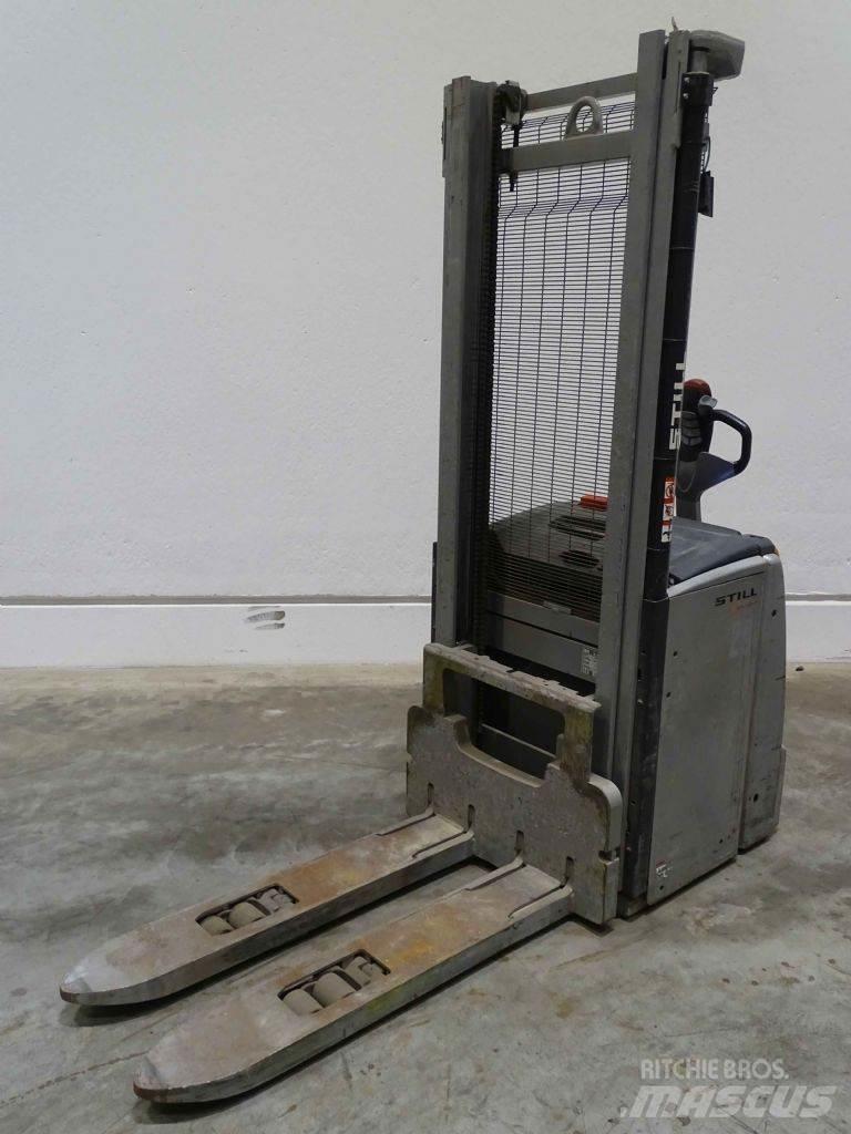 Still EXV20I Empilhador para operador externo