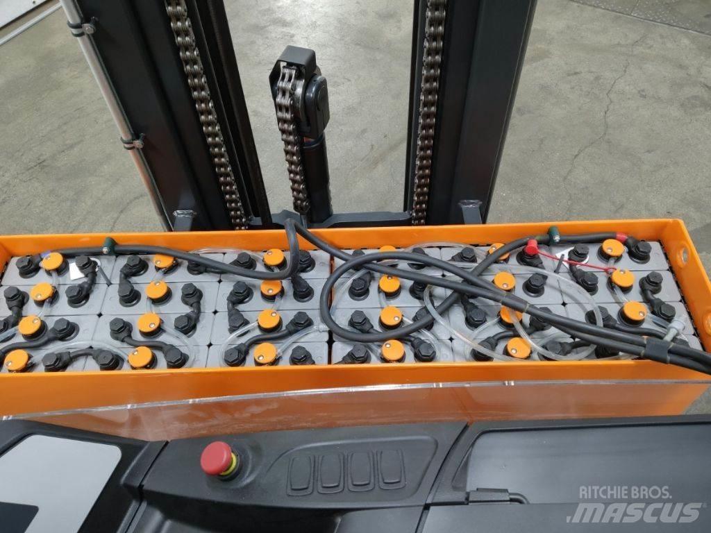 Still FM-X10 Empilhadores Elevadores