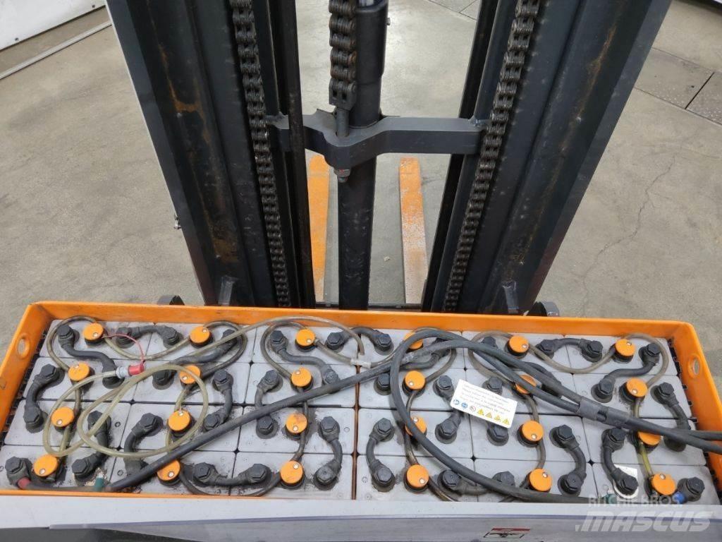 Still FM-X14 Empilhadores Elevadores
