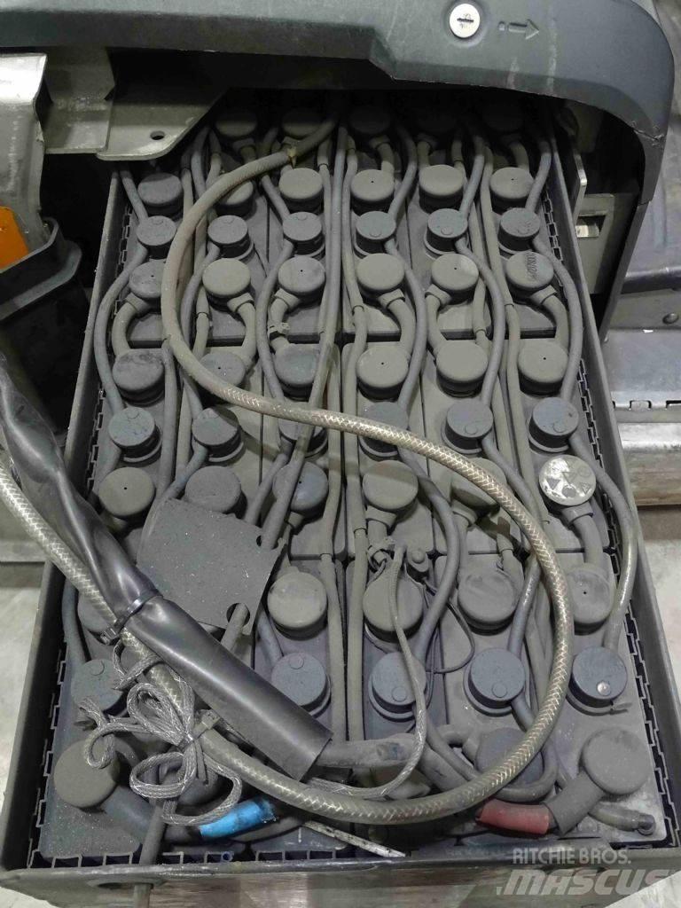 Still LTX80 Tractores de reboque