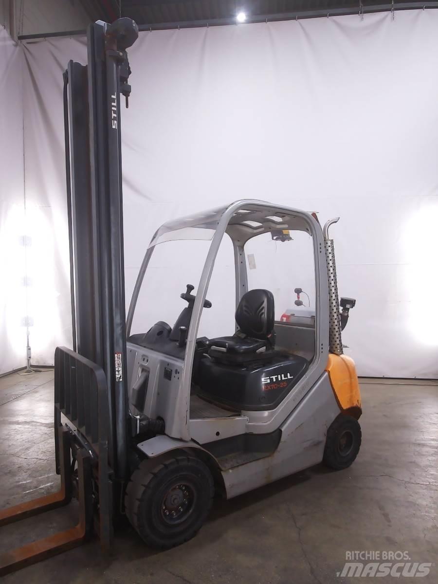 Still RX70-25T Empilhadores a gás