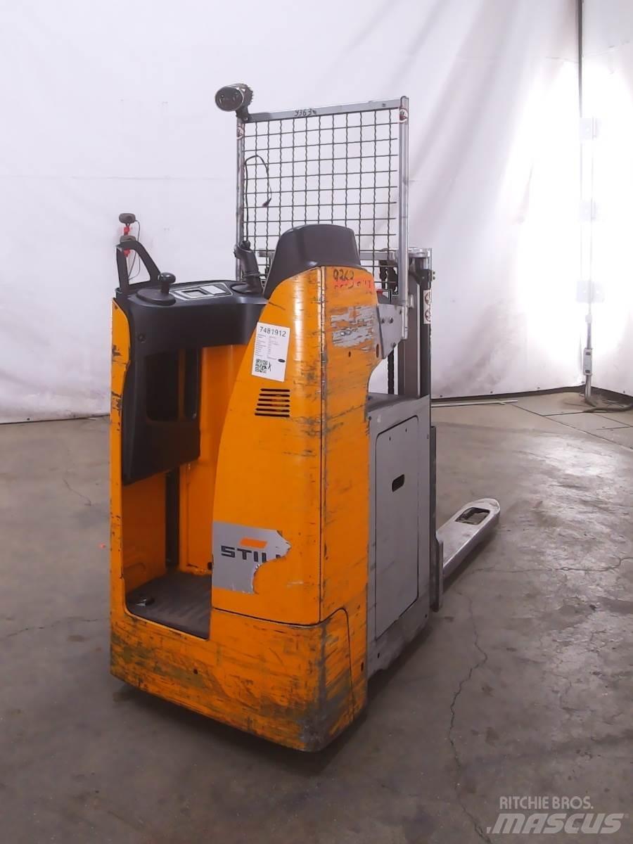 Still SXD20 Empilhador para operador externo
