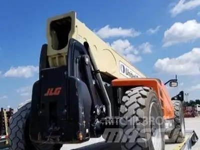 JLG 1055 Manipulador telescópico