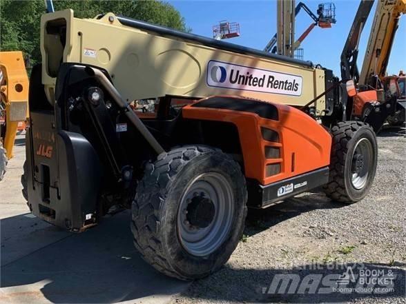 JLG 1055 Manipulador telescópico