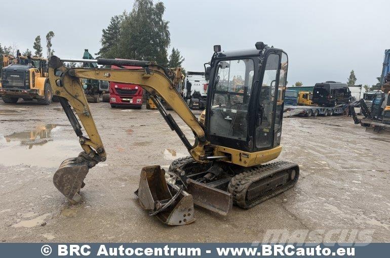 CAT 302.7DCR Miniescavadeiras