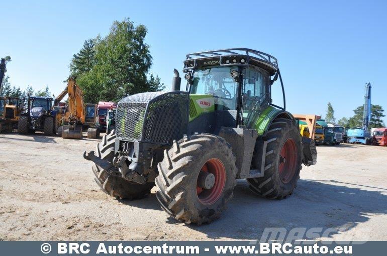 CLAAS Axion 870 Tratores Agrícolas usados