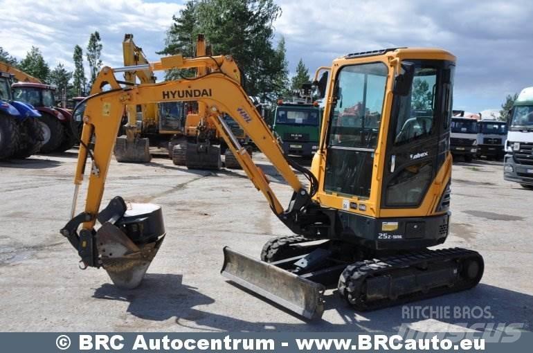 Hyundai R25Z-9AK Miniescavadeiras
