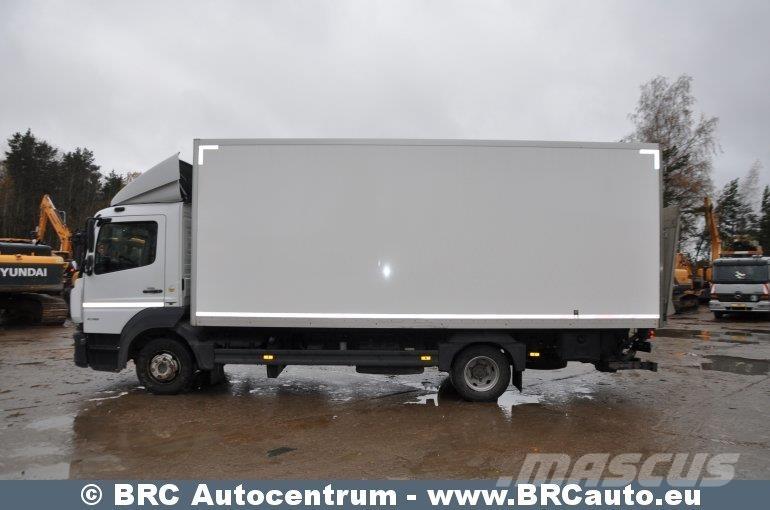 Mercedes-Benz Atego Caminhões de caixa fechada