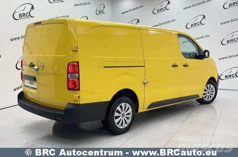 Opel Vivaro Caixa fechada