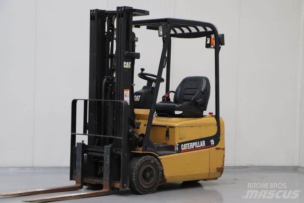 CAT EP15KRT Empilhadores eléctricos