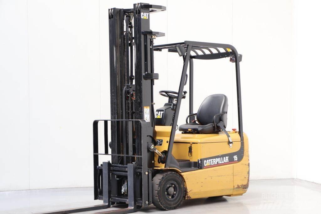 CAT EP15KRT Empilhadores eléctricos