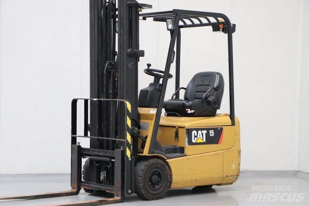 CAT EP15KRT-PAC Empilhadores eléctricos