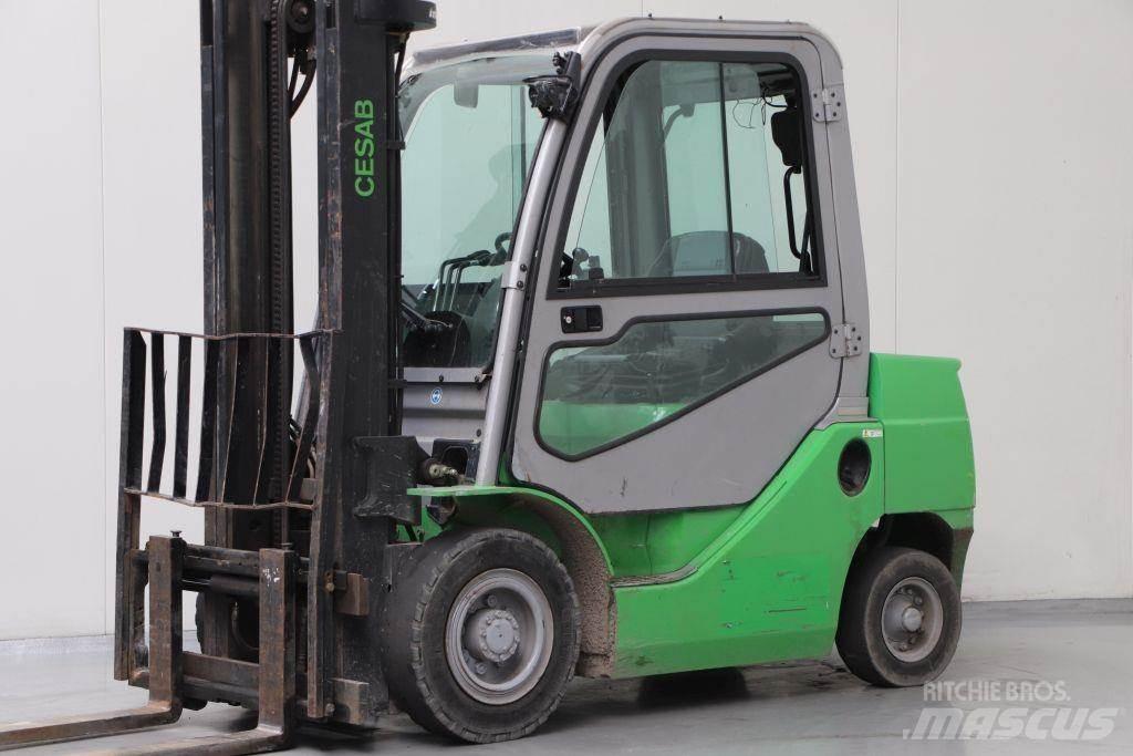 Cesab M325D Empilhadores Diesel