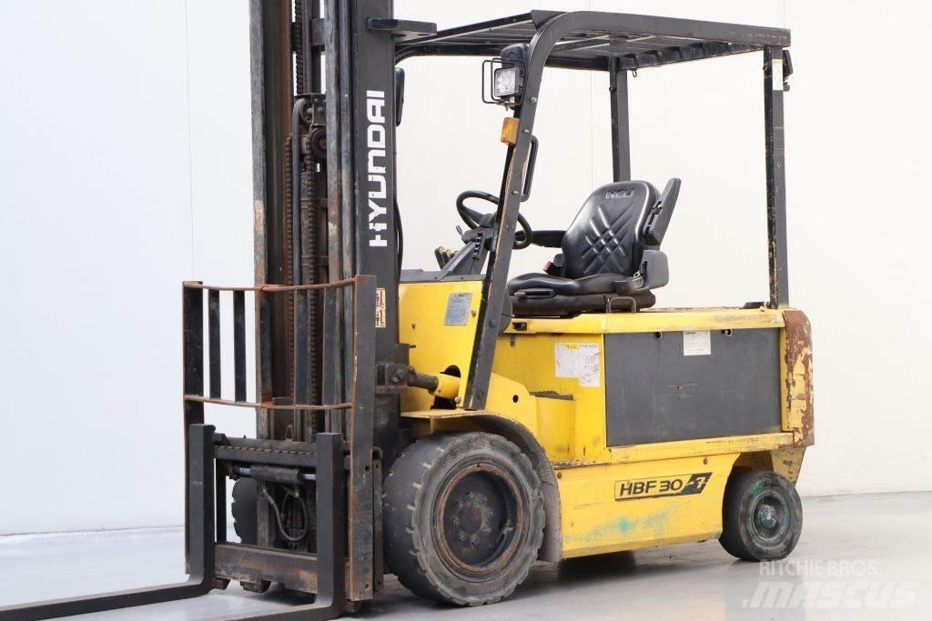Hyundai HBF30-7 Empilhadores eléctricos