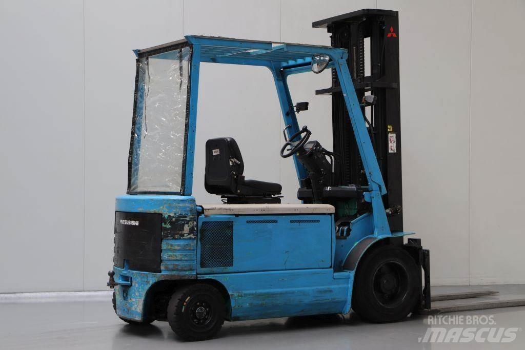 Mitsubishi FBP30 Empilhadores eléctricos