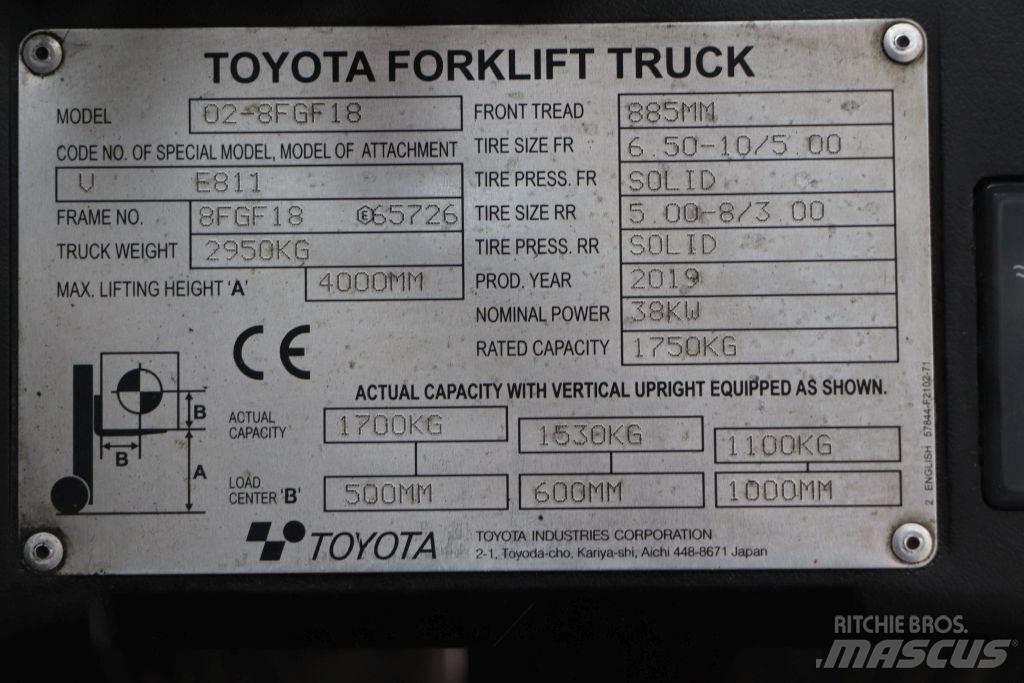 Toyota 02-8FGF18 Empilhadores a gás
