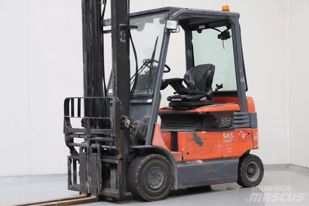 Toyota 7FBMF25 Empilhadores eléctricos