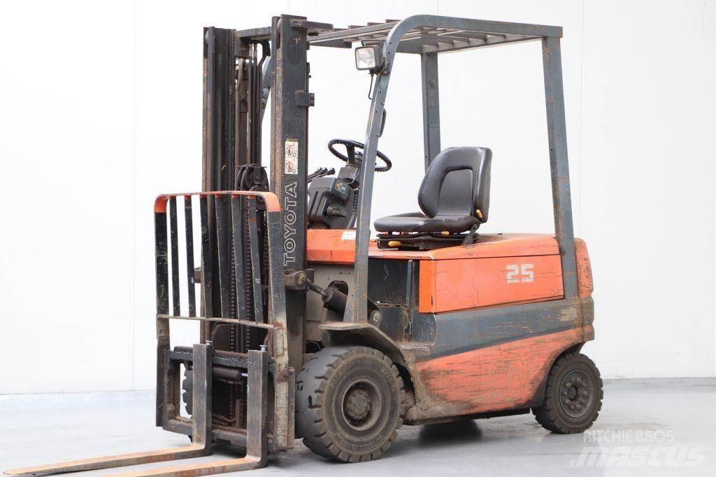 Toyota FBMF20 Empilhadores eléctricos