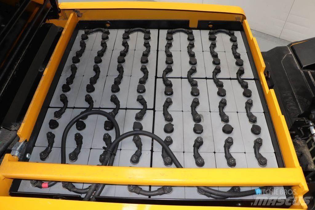 UniCarriers 40B-9 Empilhadores eléctricos