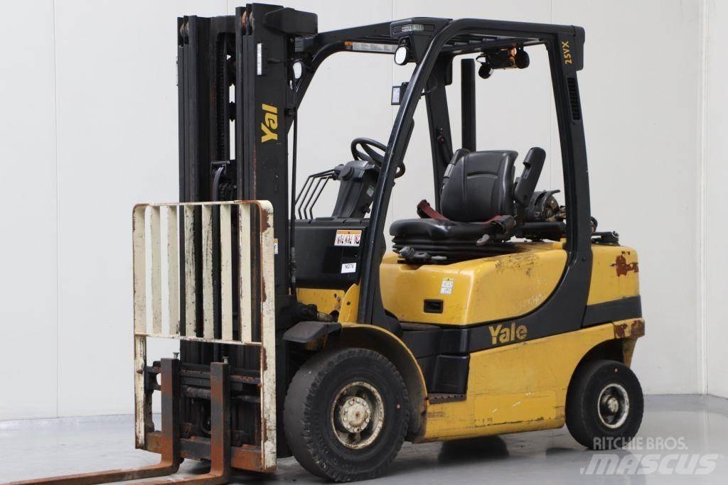 Yale GLP25VX Empilhadores a gás