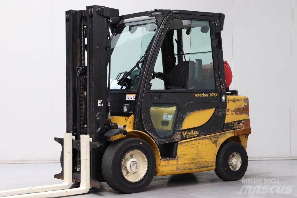 Yale GLP30VX Empilhadores a gás