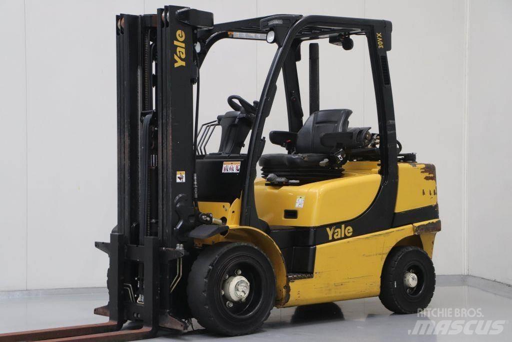 Yale GLP30VX Empilhadores a gás