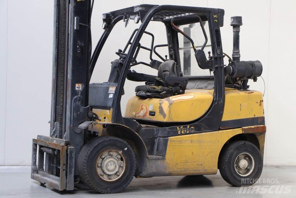 Yale GLP40VX5 Empilhadores a gás