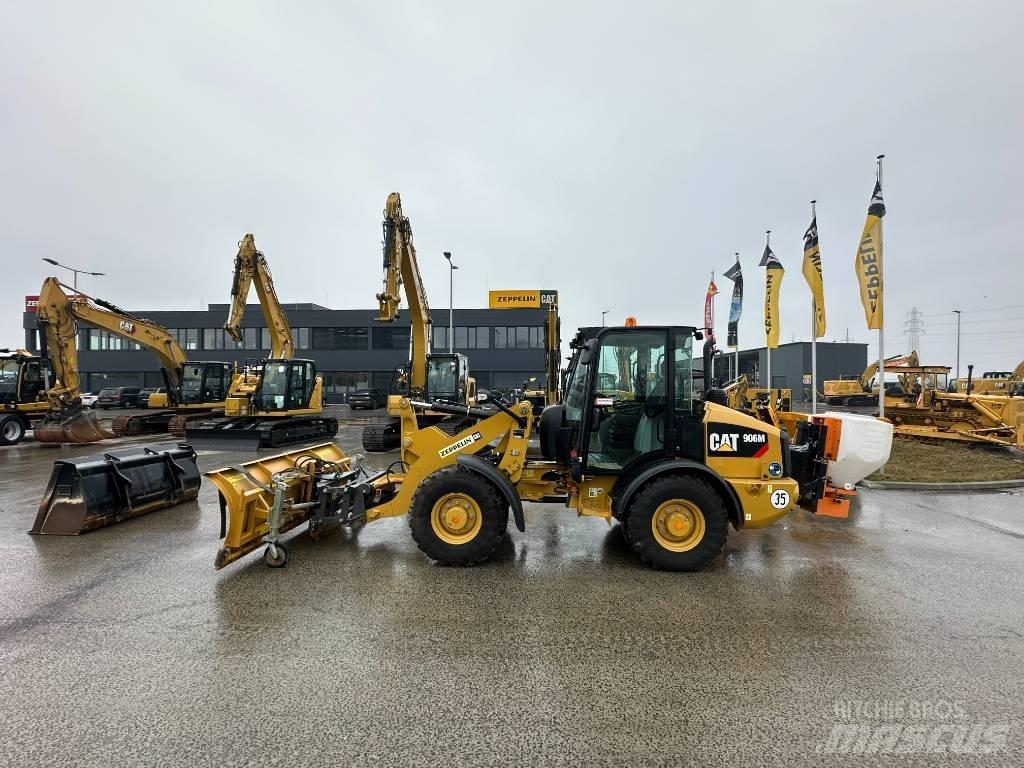 CAT 906 Carregadeiras de rodas