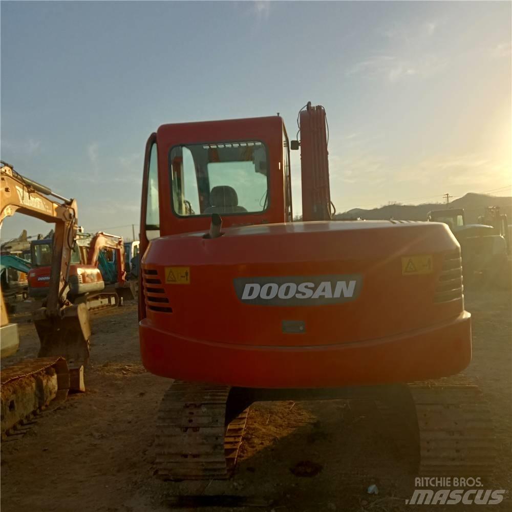 Doosan DH 70 Escavadeiras de esteiras
