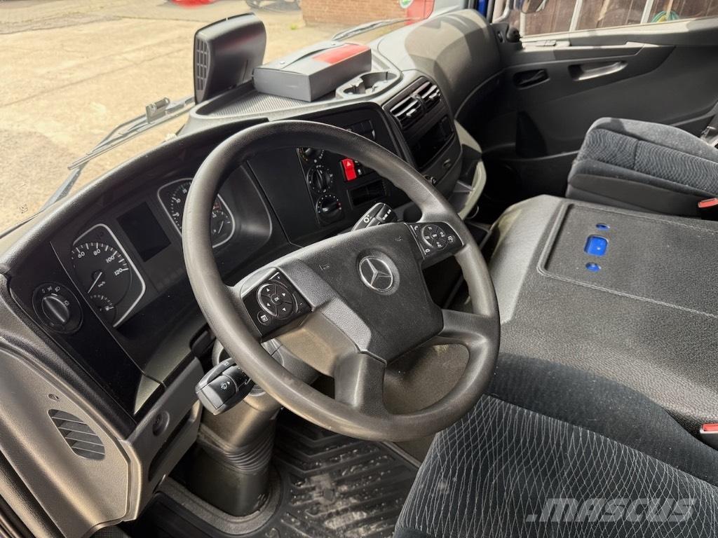 Mercedes-Benz 1630L Camiões estrado/caixa aberta