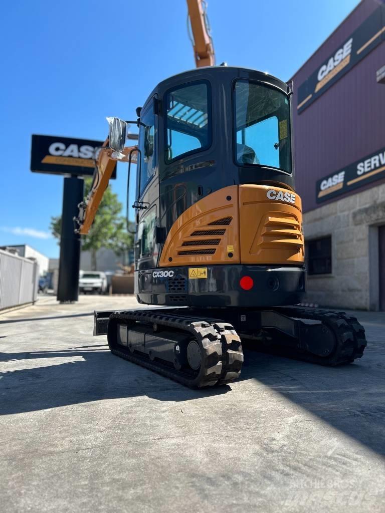 CASE CX30C Miniescavadeiras
