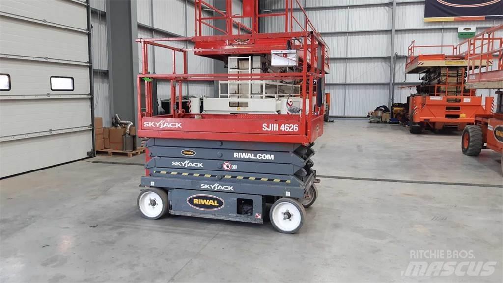 SkyJack SJIII4626 Elevadores de tesoura