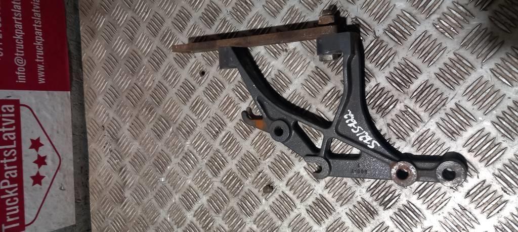 Scania R440  1752098 Chassis e suspensões