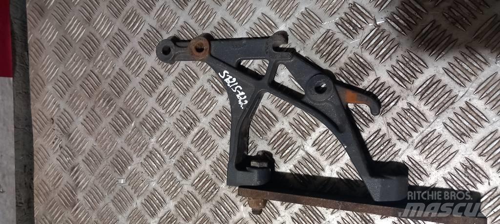 Scania R440  1752098 Chassis e suspensões