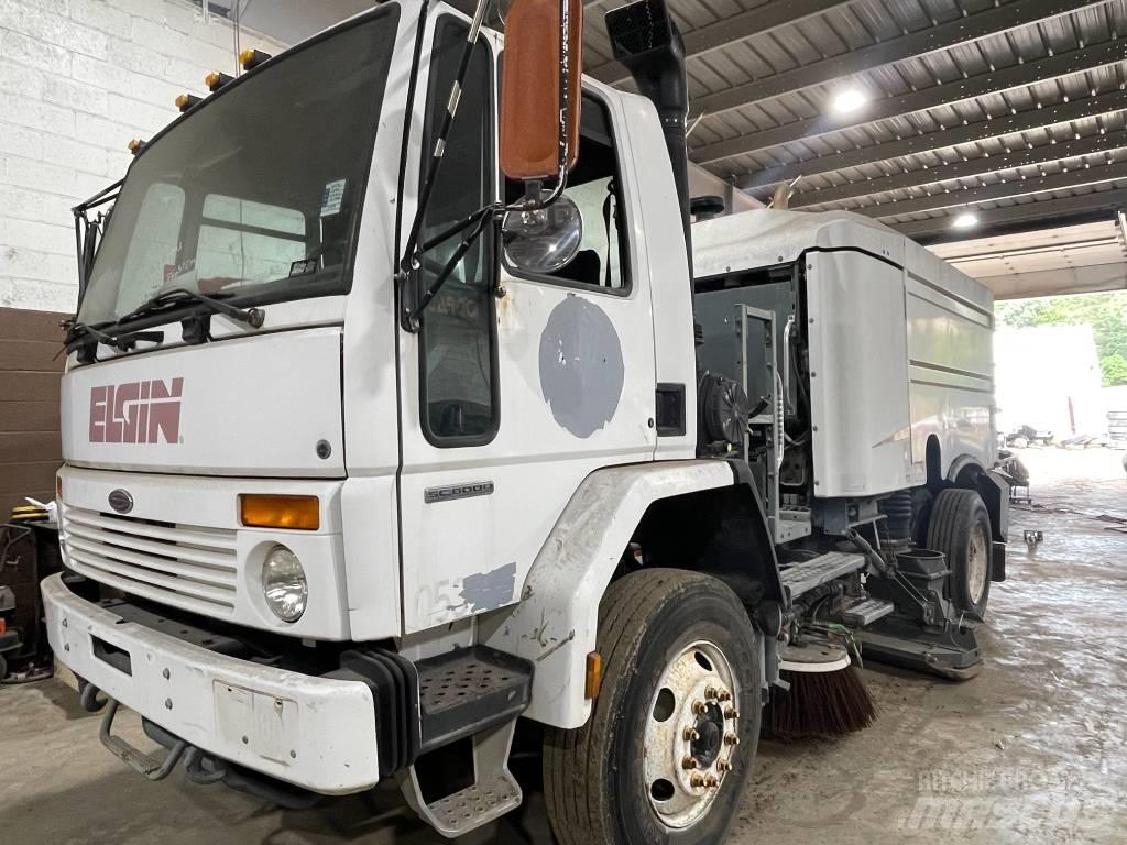 Sterling SC8000 Camiões varredores