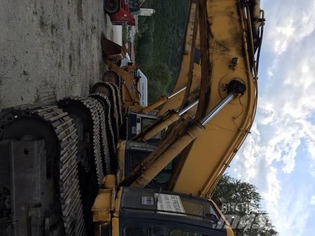 Komatsu 450 Escavadeiras de esteiras