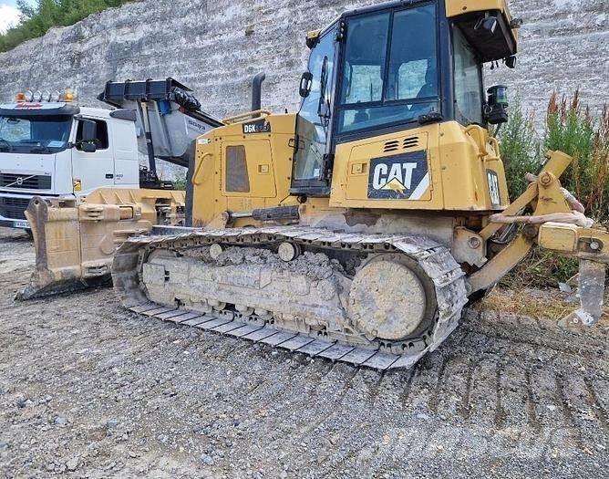 CAT D6K LGP Dozers - Tratores rastos