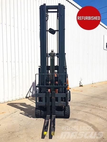 Aisle-Master 20WH Empilhadores de via estreita