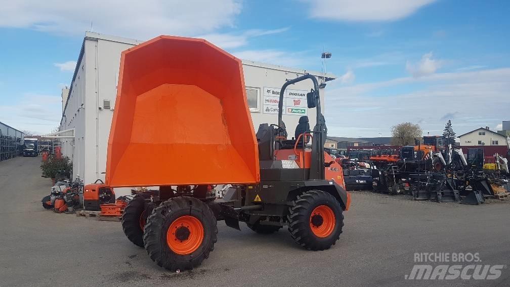 Ausa D1001 APG Caminhões articulados