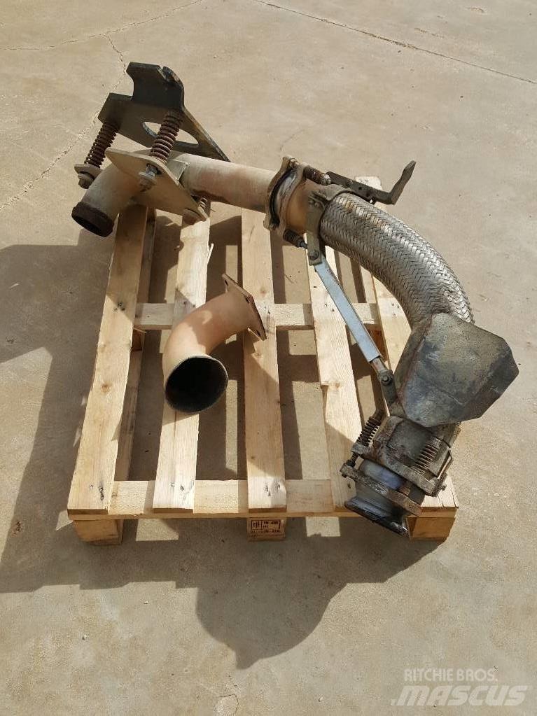 Volvo A35D/E    A40D/E Caminhões articulados