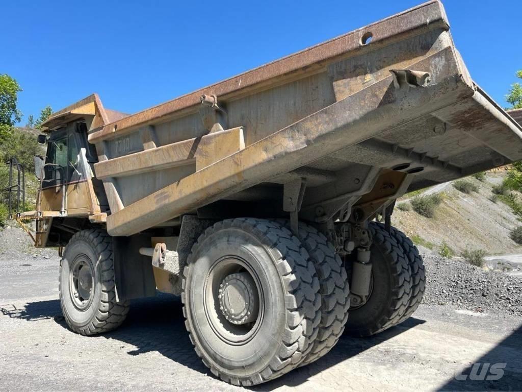 CAT 771D Camiőes basculantes rígidos