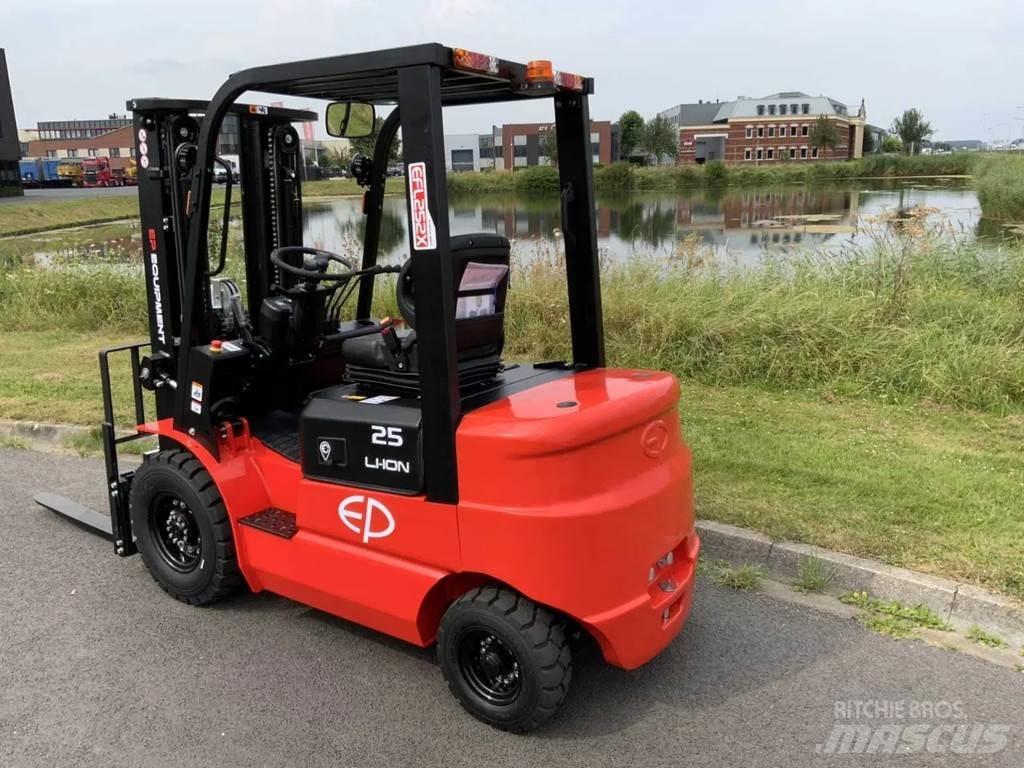 EP EFL 252 XS Empilhadores eléctricos