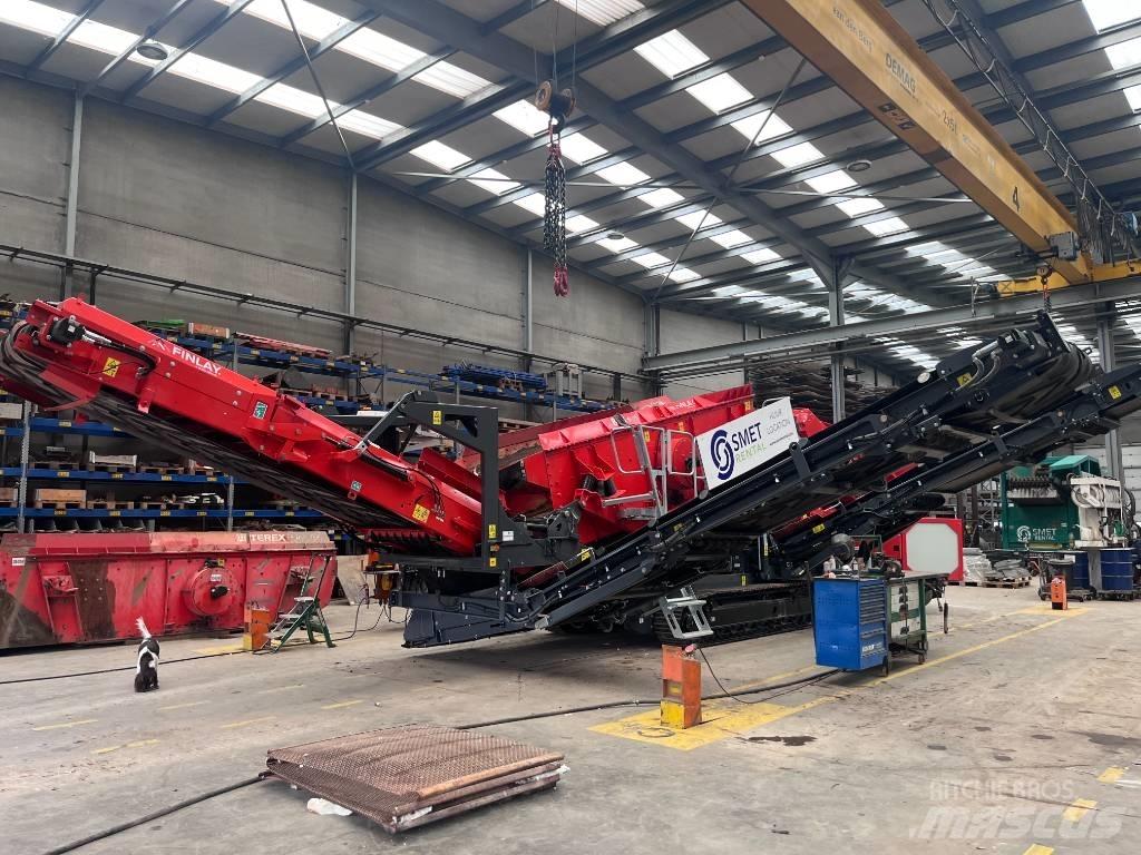Terex Finlay 883+ E Crivos móveis