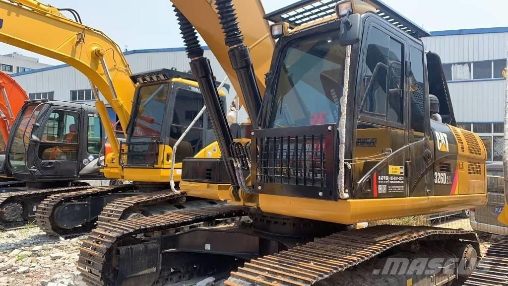 CAT 326D Escavadeiras de esteiras