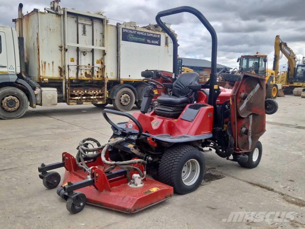 Toro R3240T Corta-Relvas Zero turn