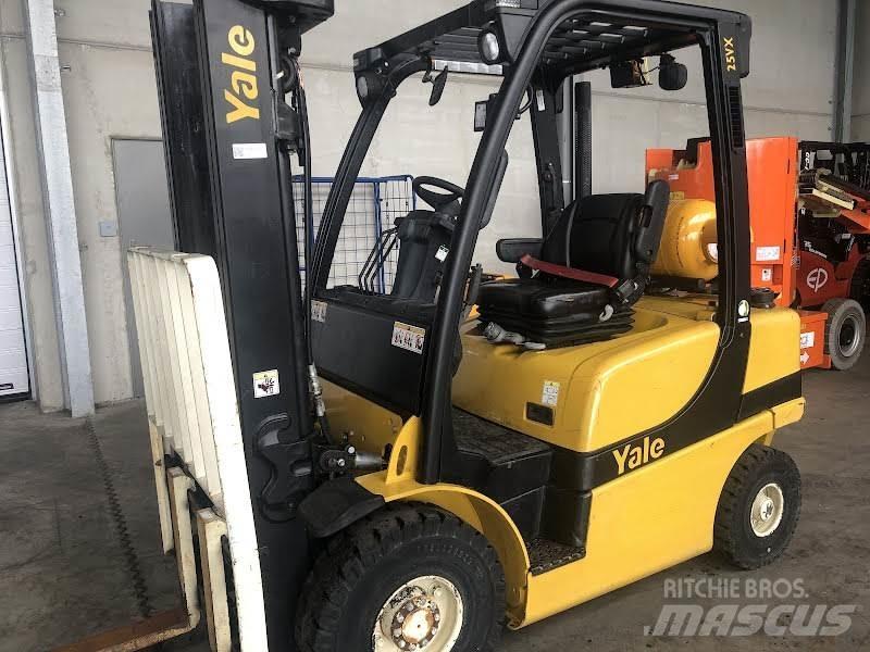 Yale GLP25VX Empilhadores a gás