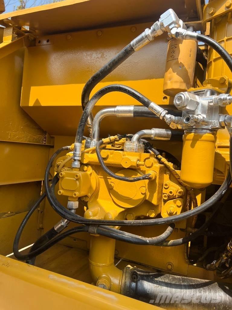 CAT 320C Escavadeiras de esteiras