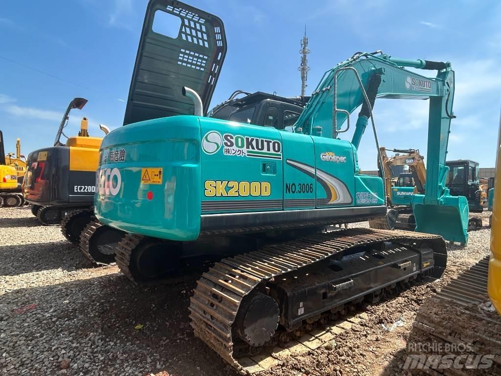 Kobelco SK 200D Escavadoras Midi 7t - 12t