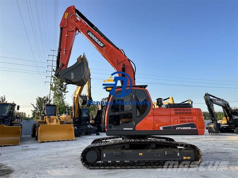 Doosan DX 225 LCA Escavadeiras de esteiras