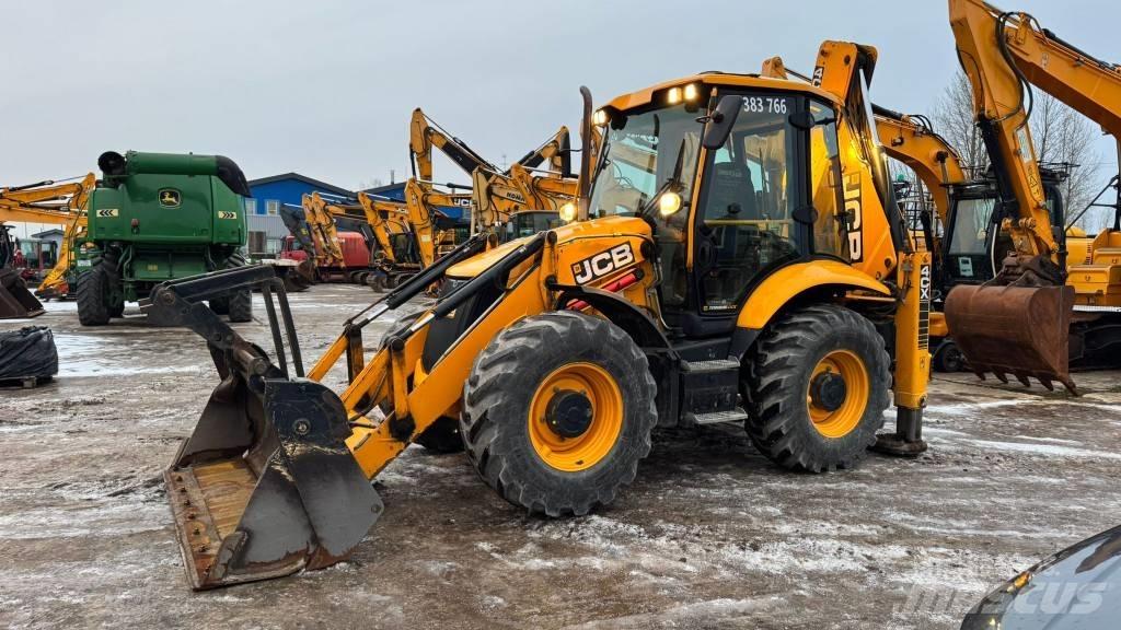 JCB 4 CX Retroescavadeiras